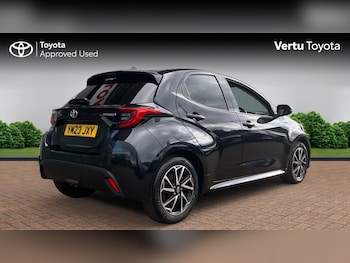 Used Toyota Yaris 2023 for sale - 76035893: Photo