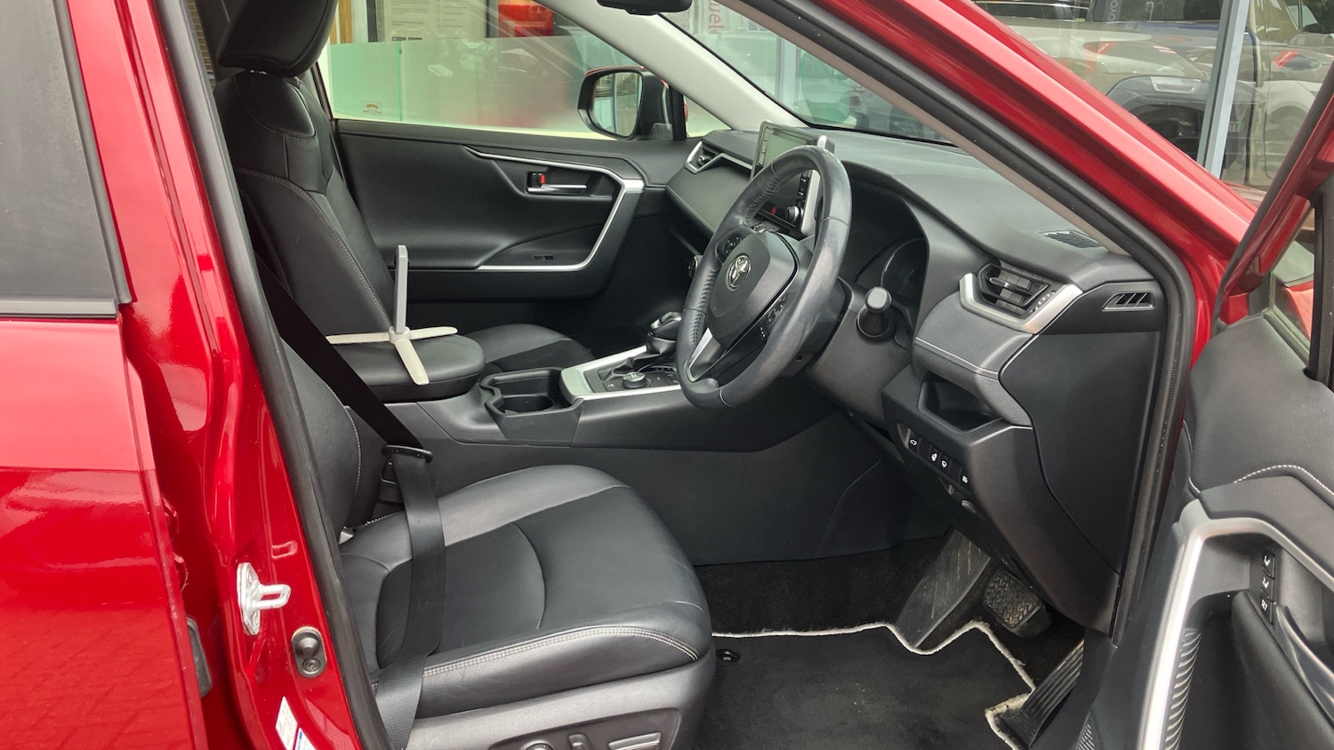 Used Toyota RAV4 2019 for sale - 76958416: Photo 11