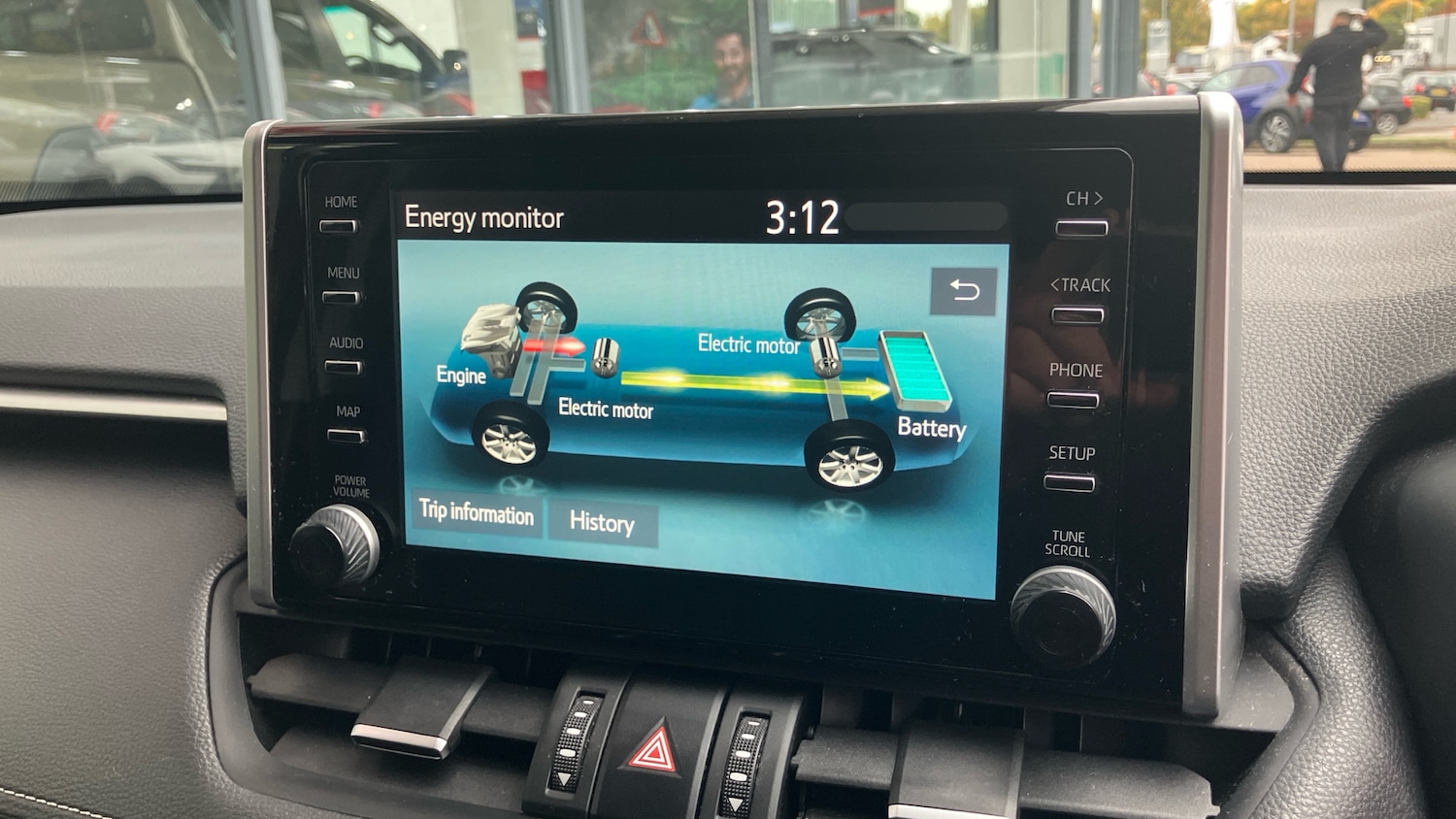 Used Toyota RAV4 2019 for sale - 76958416: Photo 21