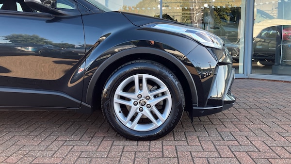 Used Toyota C-HR 2022 for sale - 76183162: Photo 18