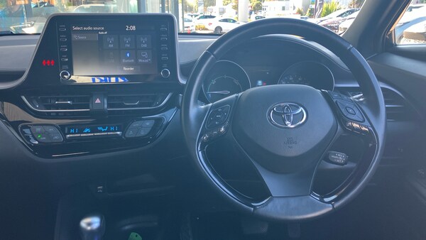 Used Toyota C-HR 2022 for sale - 76183162: Photo 8