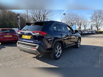 Used Toyota RAV4 2021 for sale - 77776172: Photo