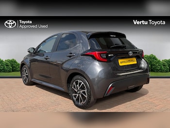 Used Toyota Yaris 2023 for sale - 78926121: Photo