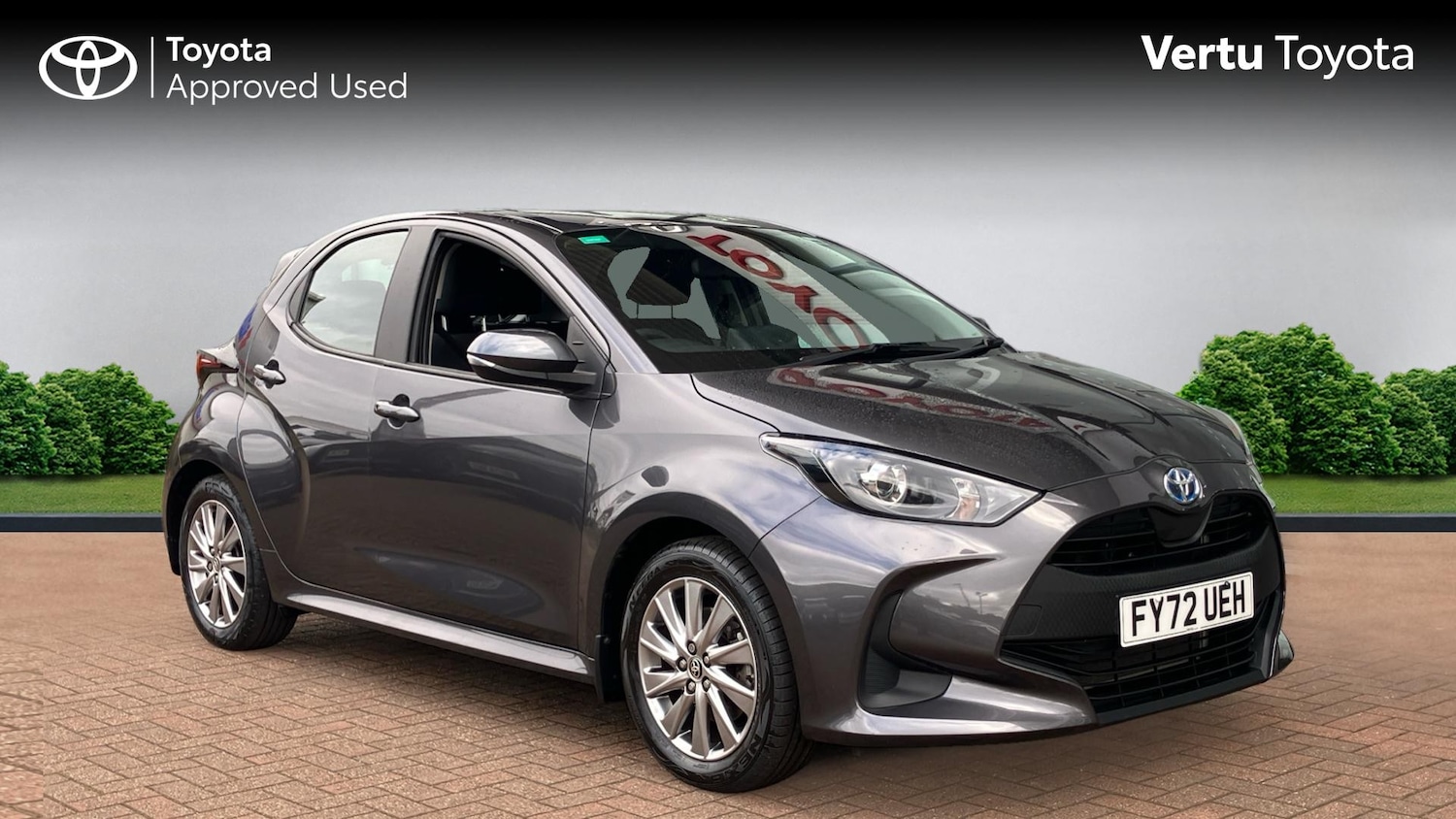 Used Toyota Yaris 2022 for sale - 76413241: Photo 1