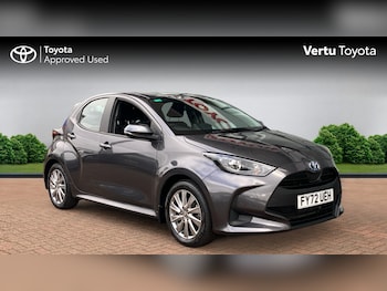 Used Toyota Yaris 2022 for sale - 76413241: Photo