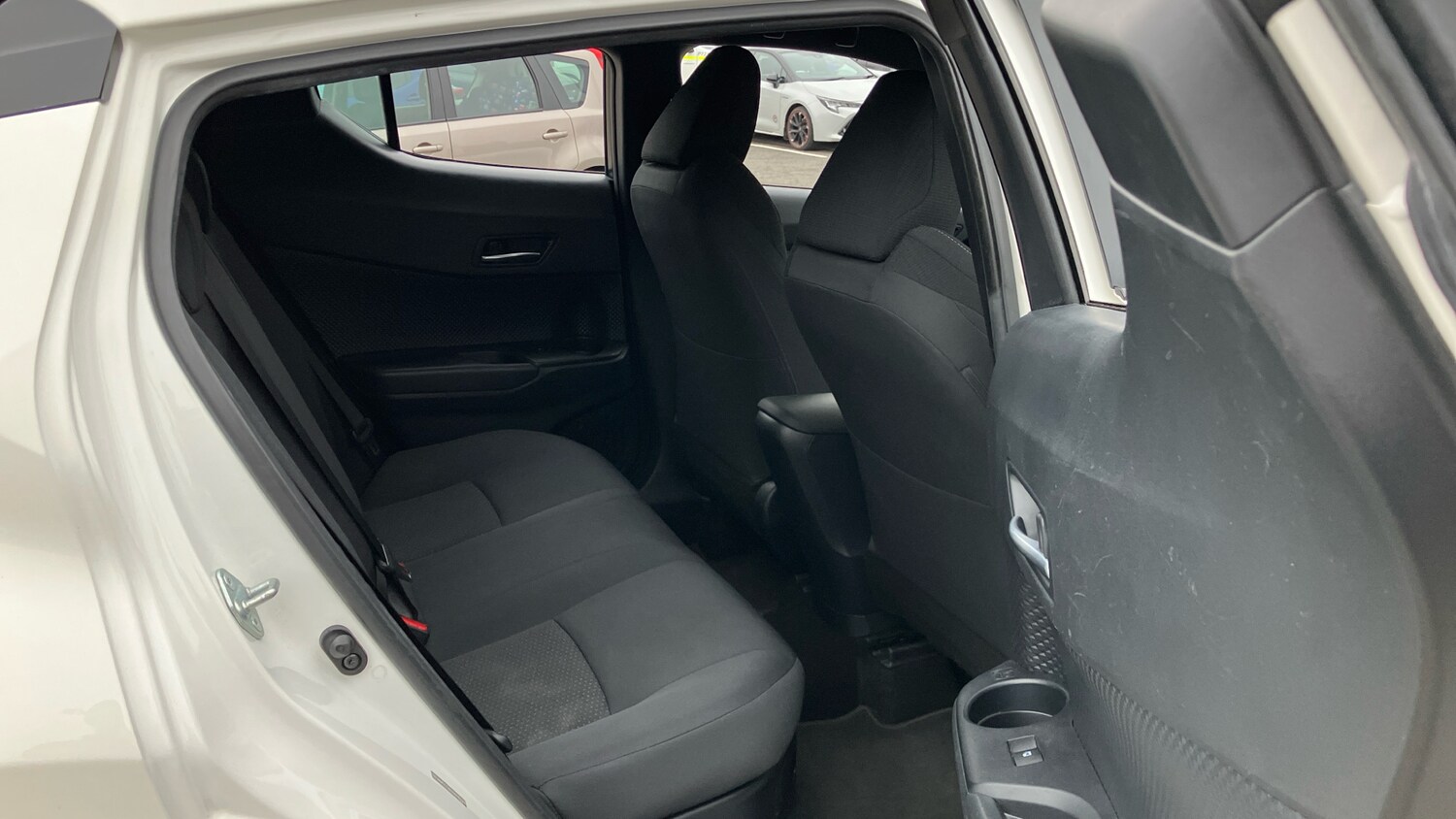 Used Toyota C-HR 2018 for sale - 77998238: Photo 12