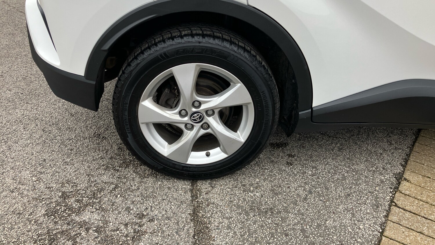 Used Toyota C-HR 2018 for sale - 77998238: Photo 34