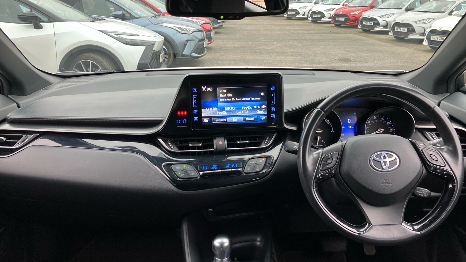 Used Toyota C-HR 2018 for sale - 77998238: Photo 5