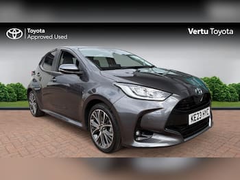 Used Toyota Yaris 2023 for sale - 79813812: Photo