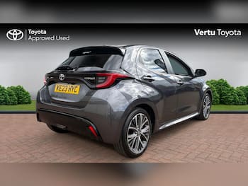 Used Toyota Yaris 2023 for sale - 79813812: Photo