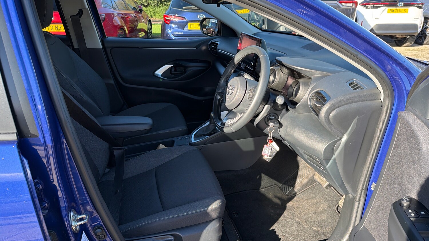 Used Toyota Yaris 2023 for sale - 77883758: Photo 11