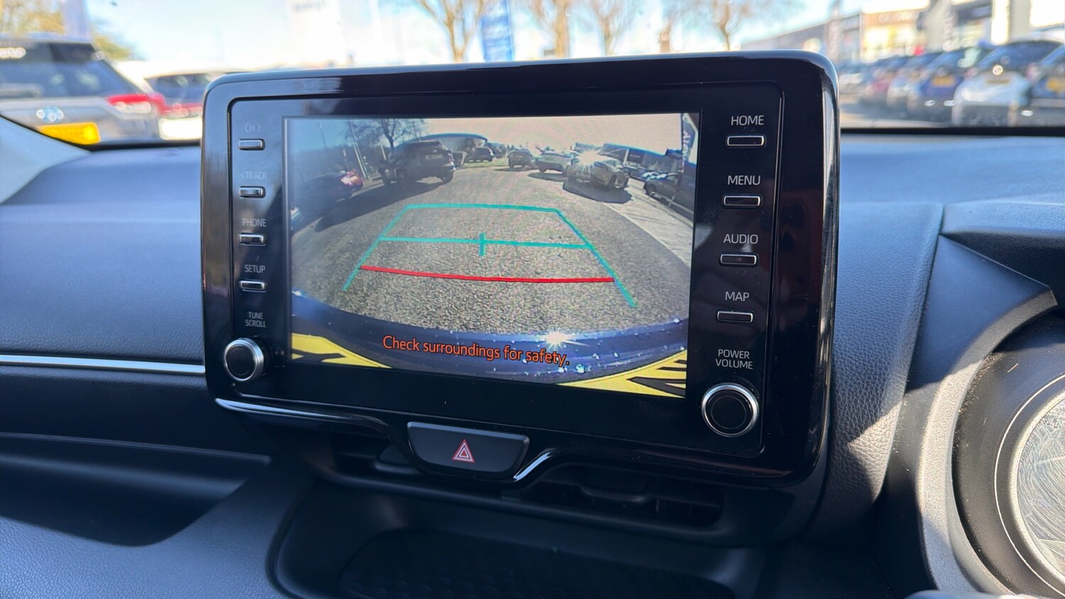 Used Toyota Yaris 2023 for sale - 77883758: Photo 24