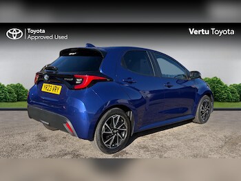 Used Toyota Yaris 2023 for sale - 77883758: Photo