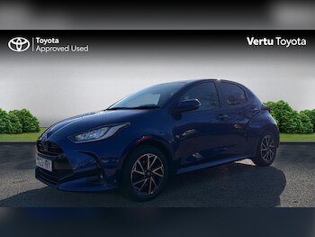 Used Toyota Yaris 2023 for sale - 77883758: Photo