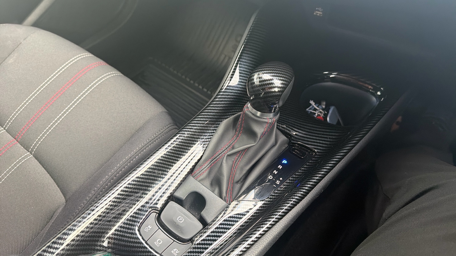 Used Toyota C-HR 2022 for sale - 76877806: Photo 30