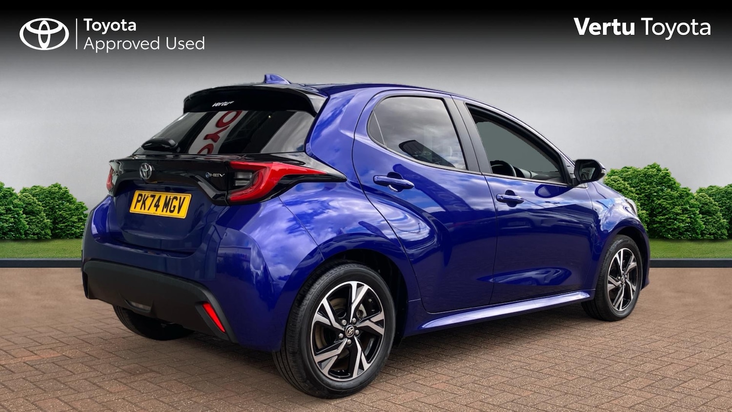 Used Toyota Yaris 2024 for sale - 75921669: Photo 2