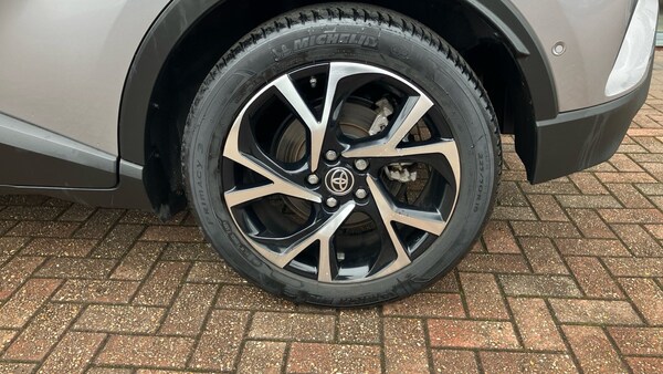 Used Toyota C-HR 2020 for sale - 76257552: Photo 33