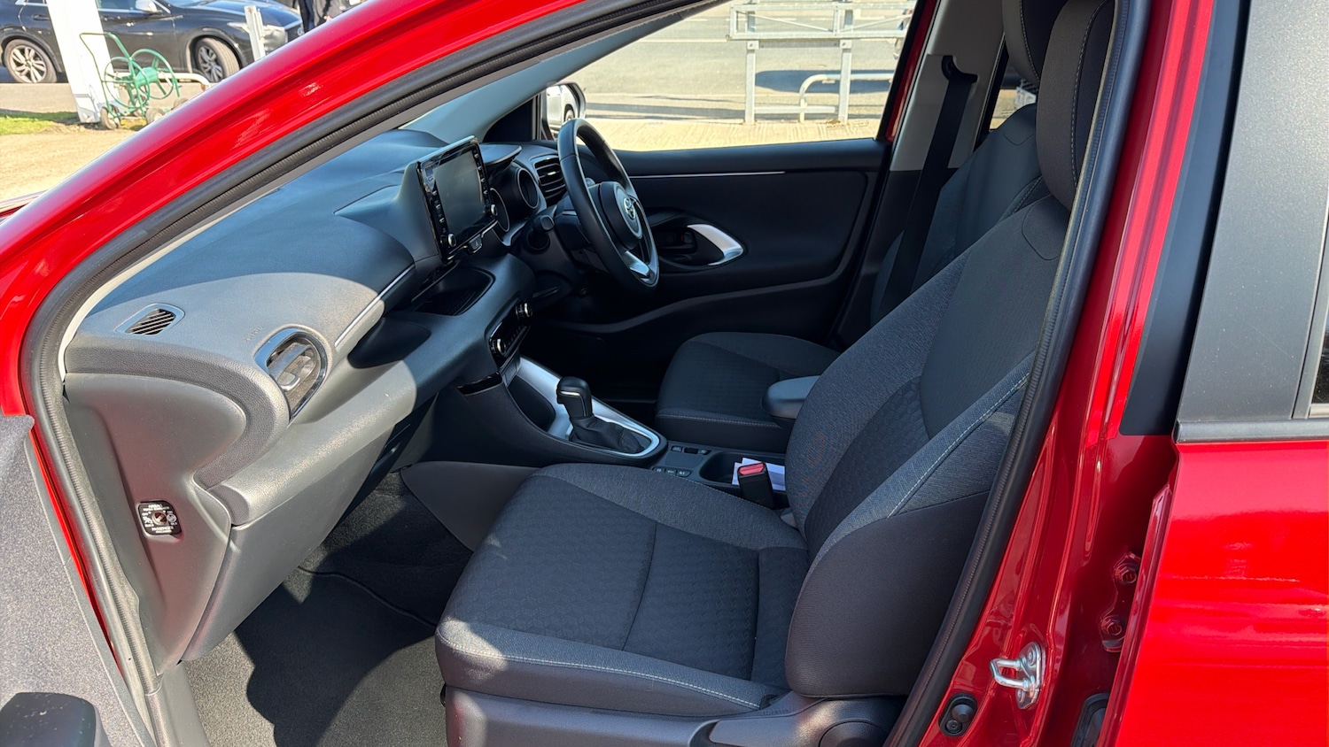 Used Toyota Yaris 2023 for sale - 77779062: Photo 10