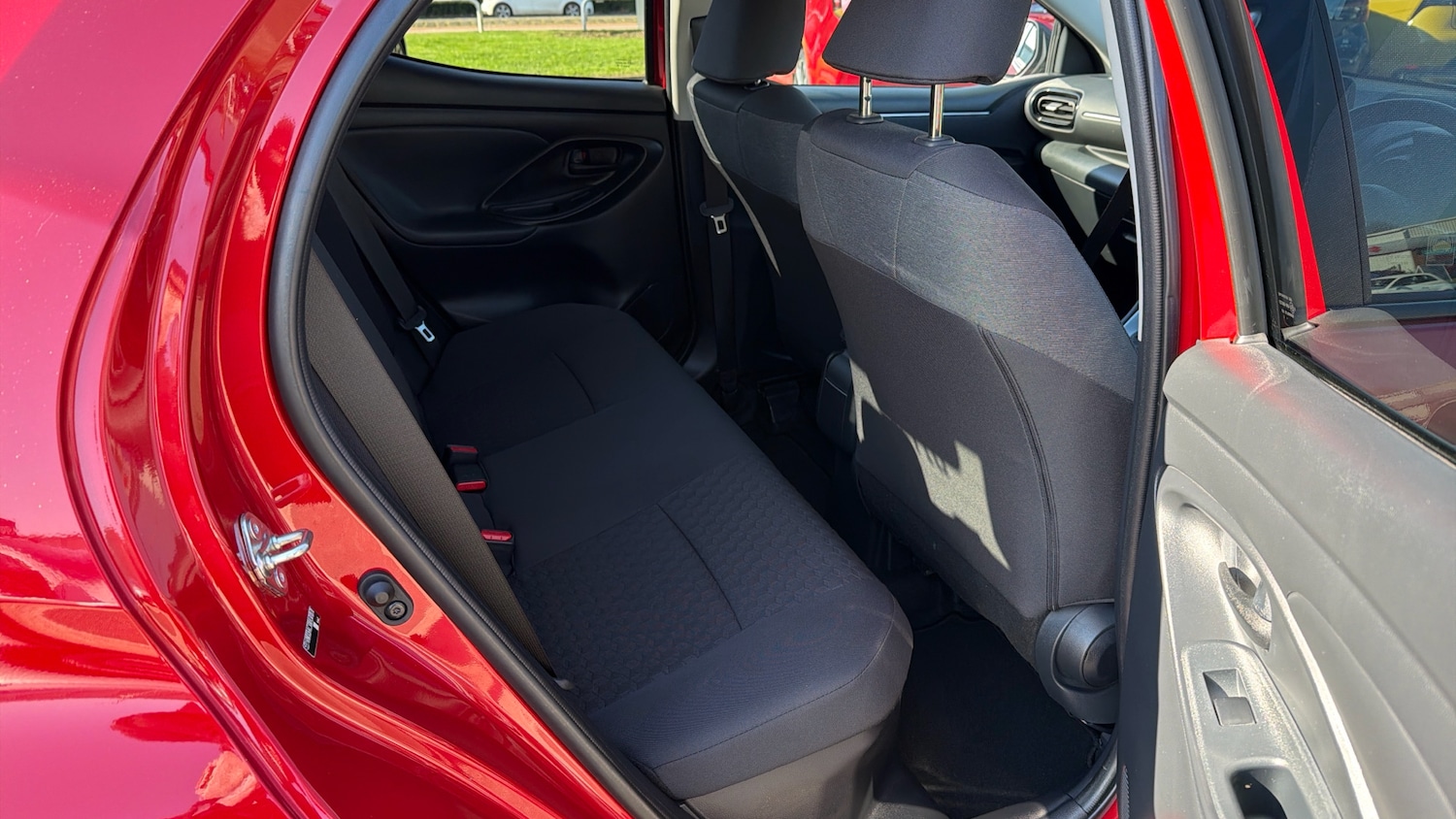 Used Toyota Yaris 2023 for sale - 77779062: Photo 12