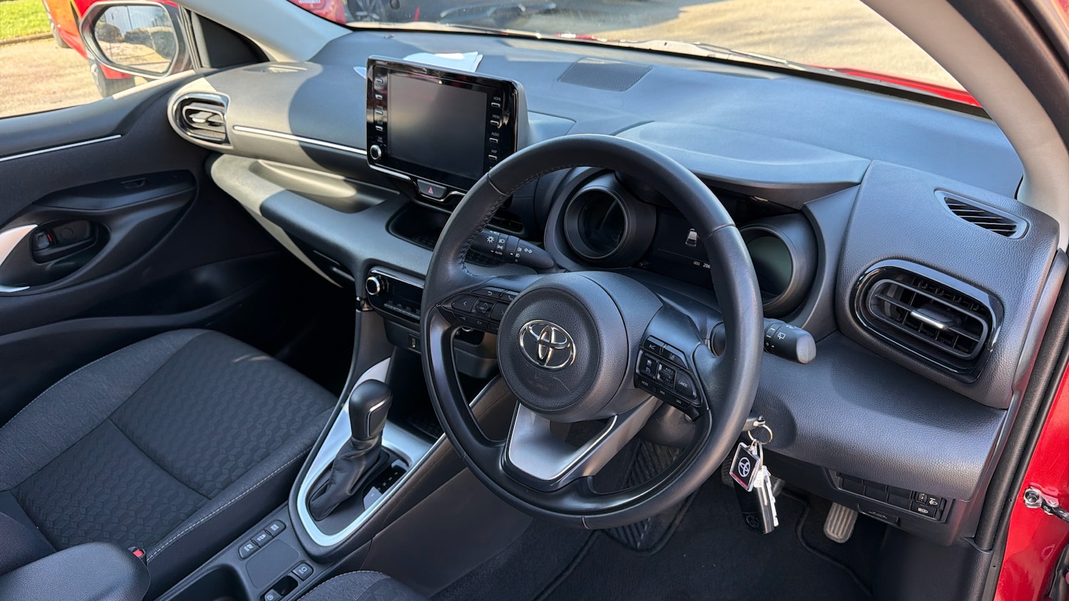 Used Toyota Yaris 2023 for sale - 77779062: Photo 25