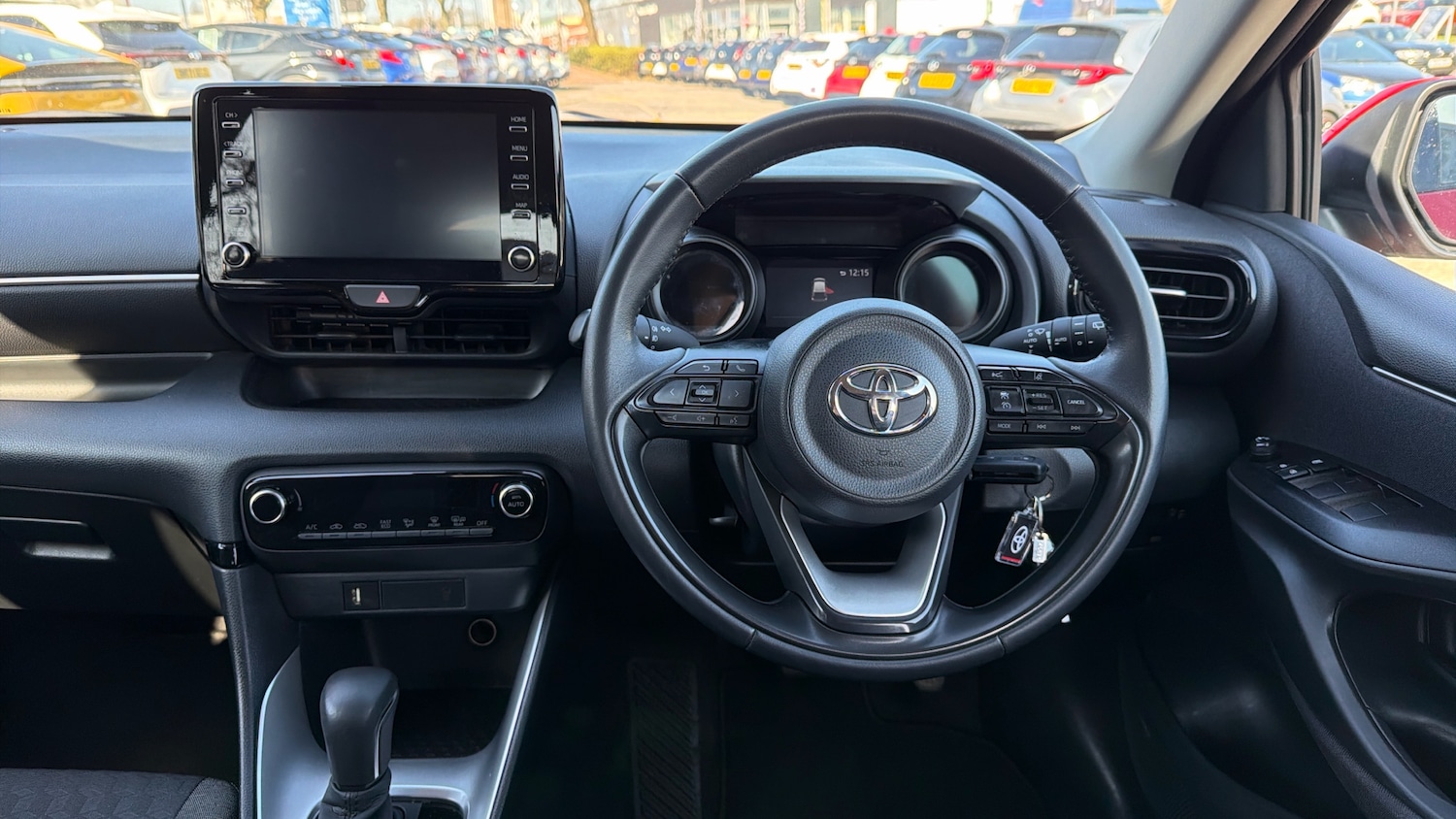 Used Toyota Yaris 2023 for sale - 77779062: Photo 8
