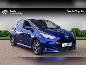 Used Toyota Yaris 2023 for sale - 75408391: Photo