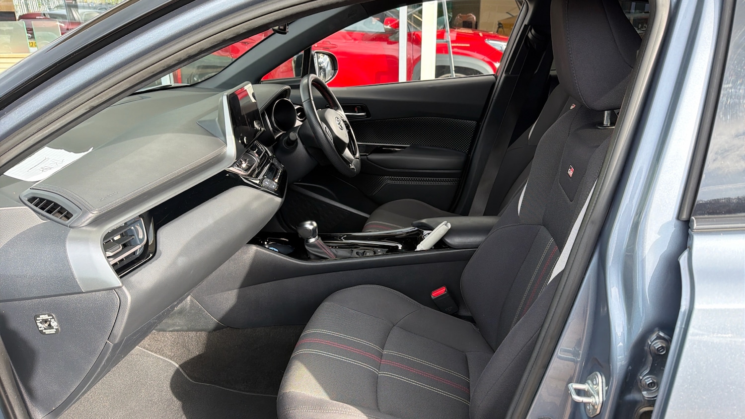 Used Toyota C-HR 2023 for sale - 77676998: Photo 10