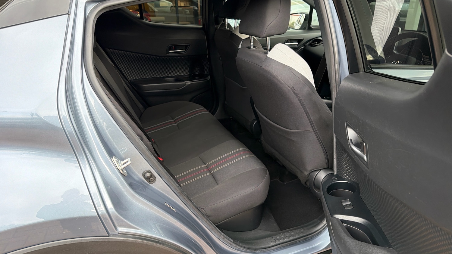 Used Toyota C-HR 2023 for sale - 77676998: Photo 12