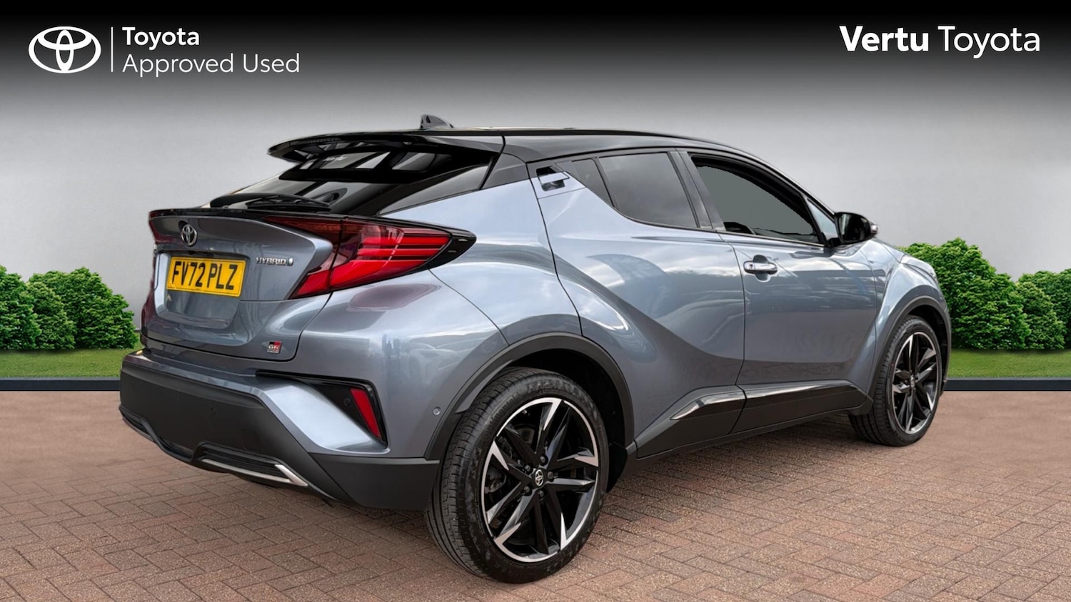 Used Toyota C-HR 2023 for sale - 77676998: Photo 2