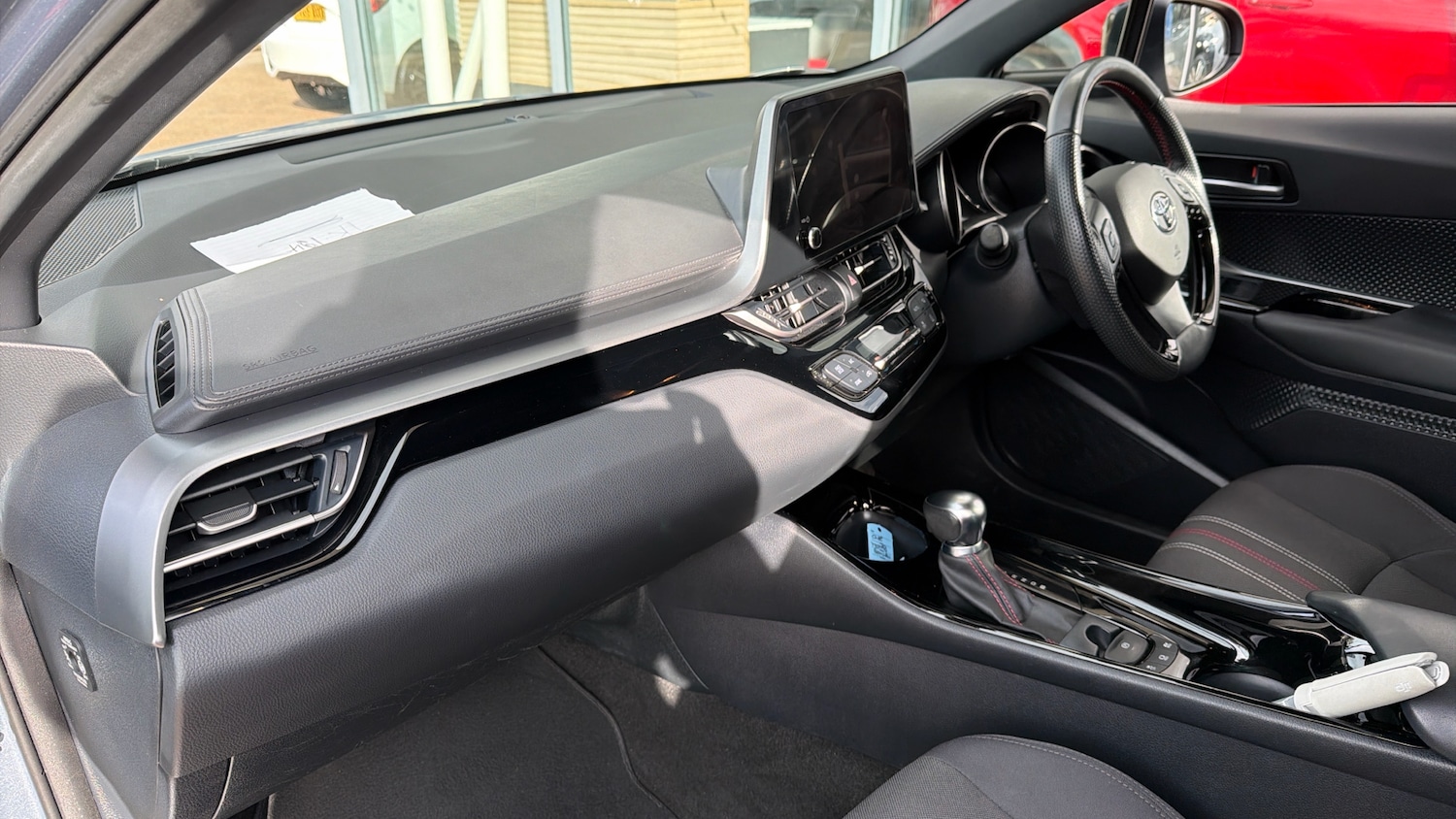 Used Toyota C-HR 2023 for sale - 77676998: Photo 36