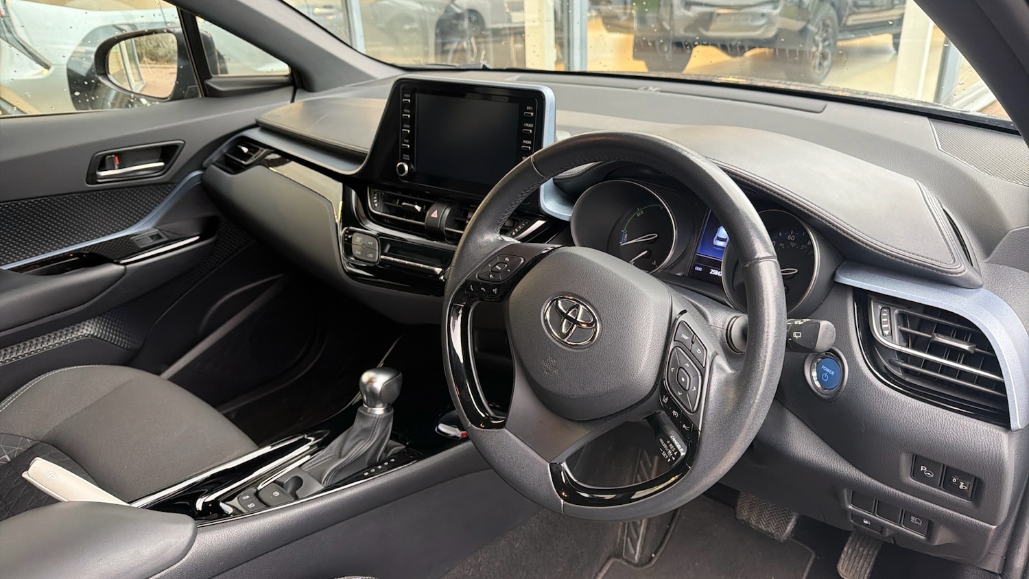 Used Toyota C-HR 2020 for sale - 77676996: Photo 25