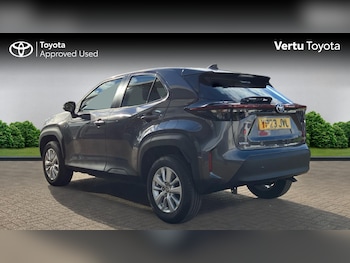 Used Toyota Yaris Cross 2023 for sale - 76534300: Photo