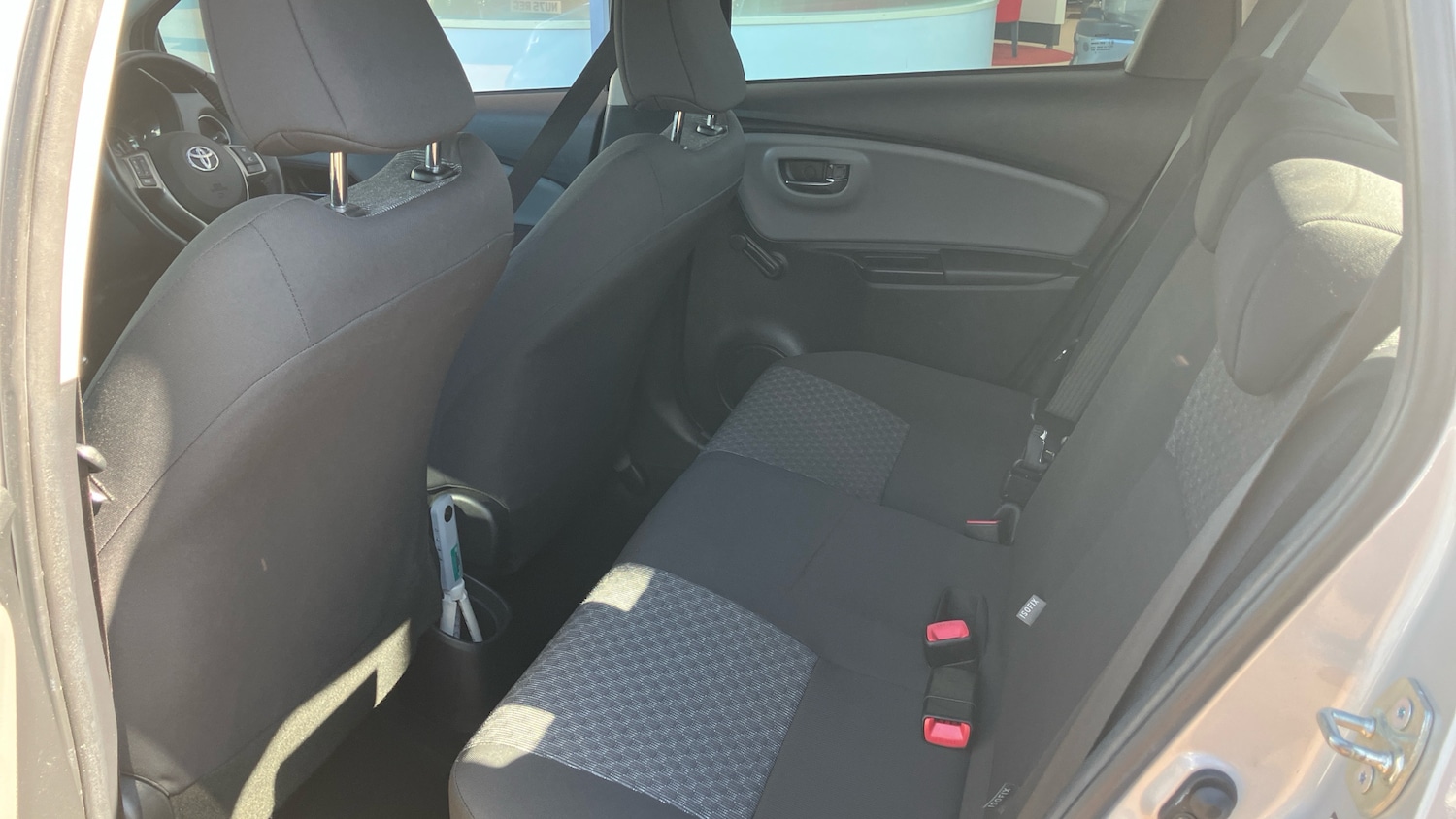Used Toyota Yaris 2015 for sale - 75995062: Photo 13