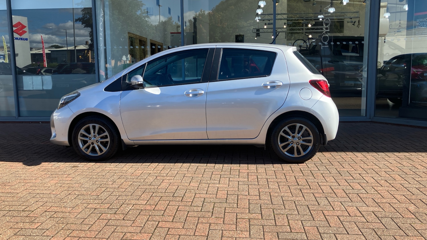 Used Toyota Yaris 2015 for sale - 75995062: Photo 17