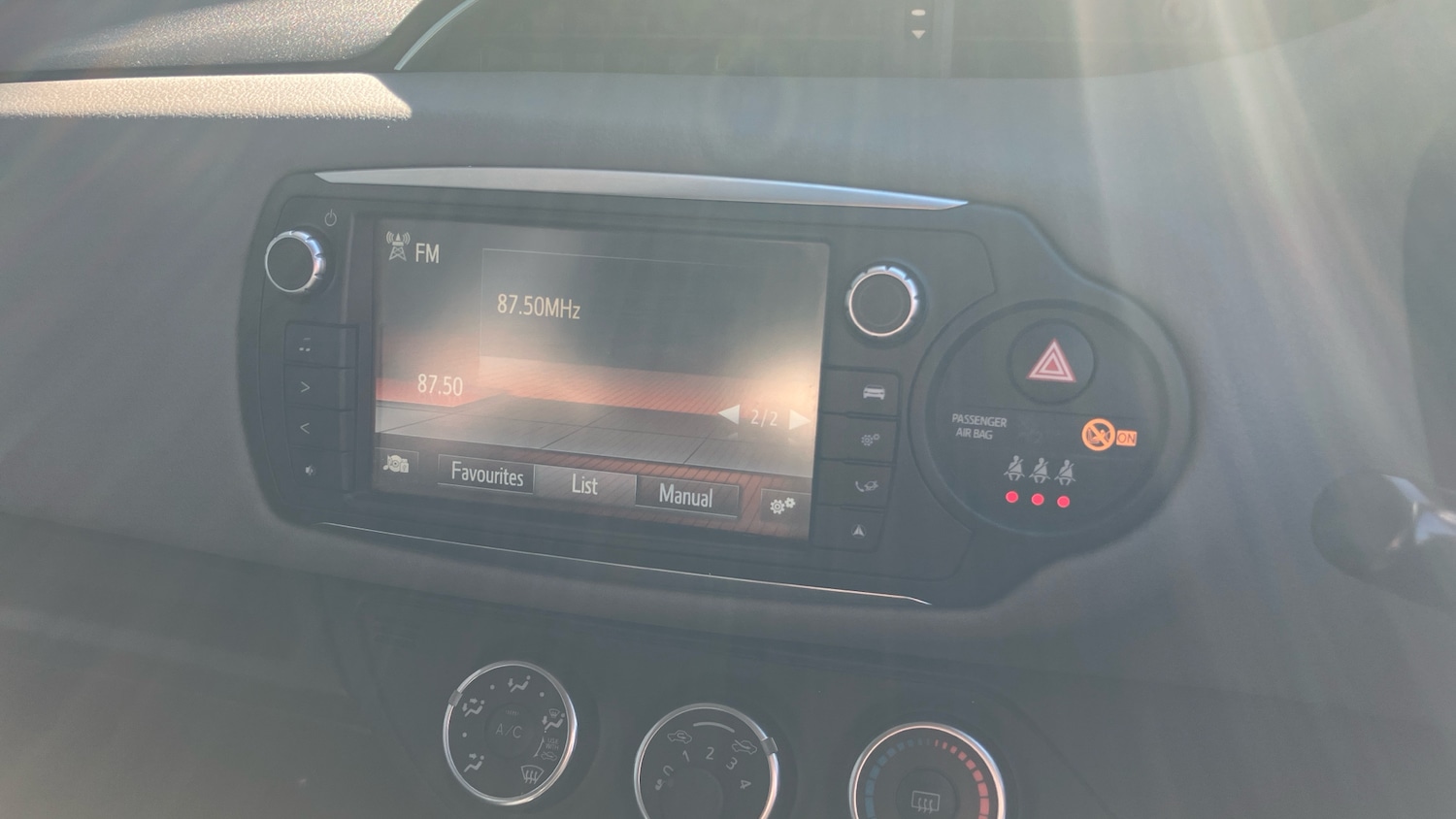 Used Toyota Yaris 2015 for sale - 75995062: Photo 7