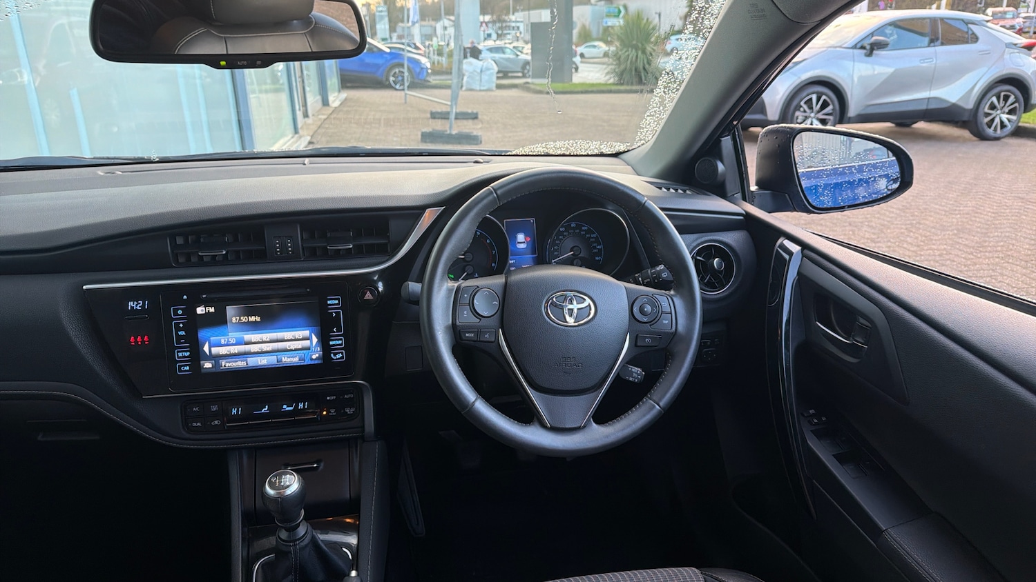 Used Toyota Auris 2016 for sale - 76894401: Photo 6