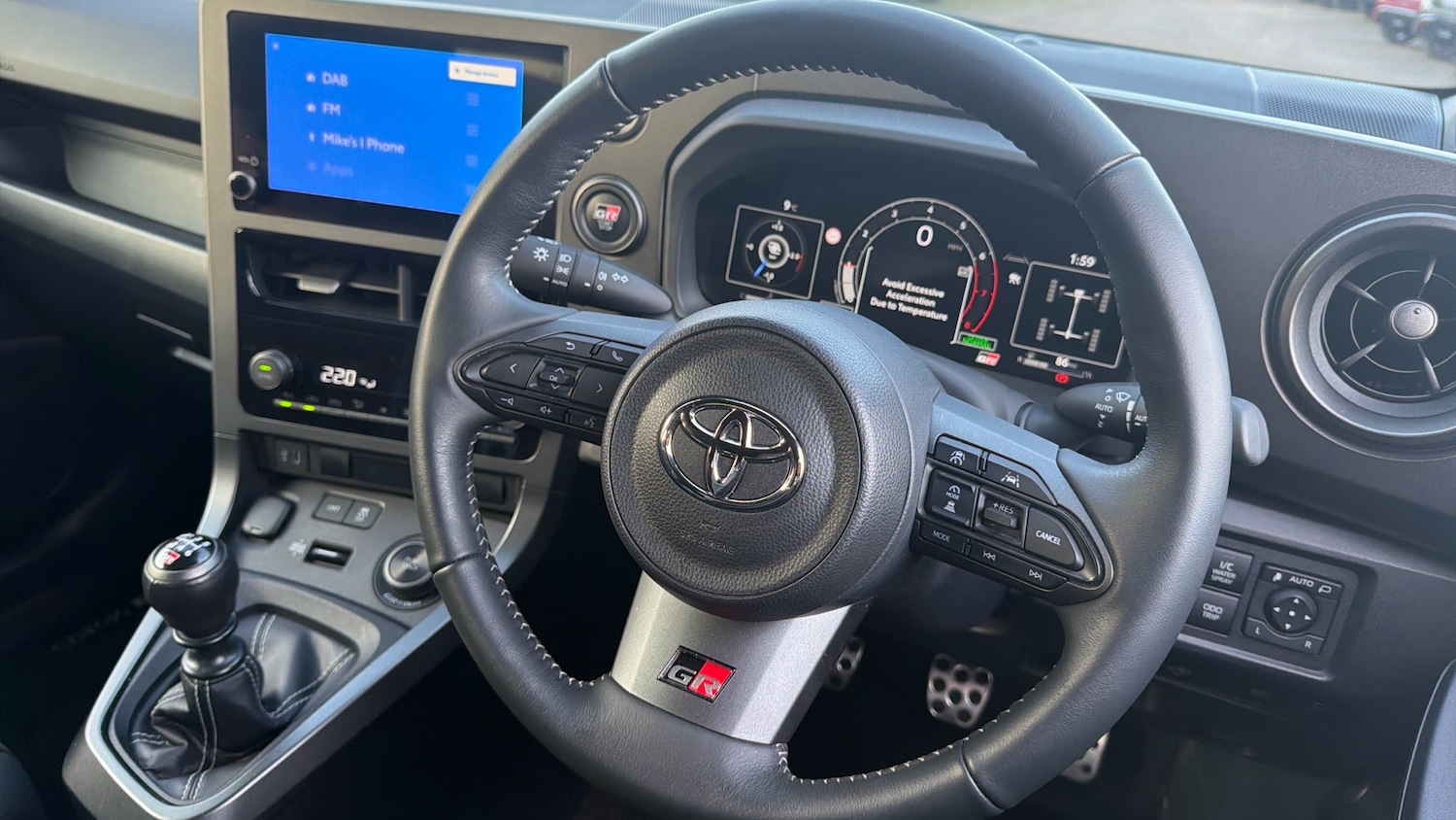 Used Toyota Yaris 2024 for sale - 76959757: Photo 8