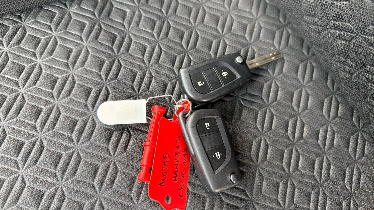 Used Toyota Aygo X 2024 for sale - 77462292: Photo 36