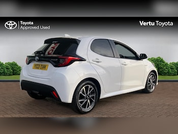 Used Toyota Yaris 2021 for sale - 76355426: Photo