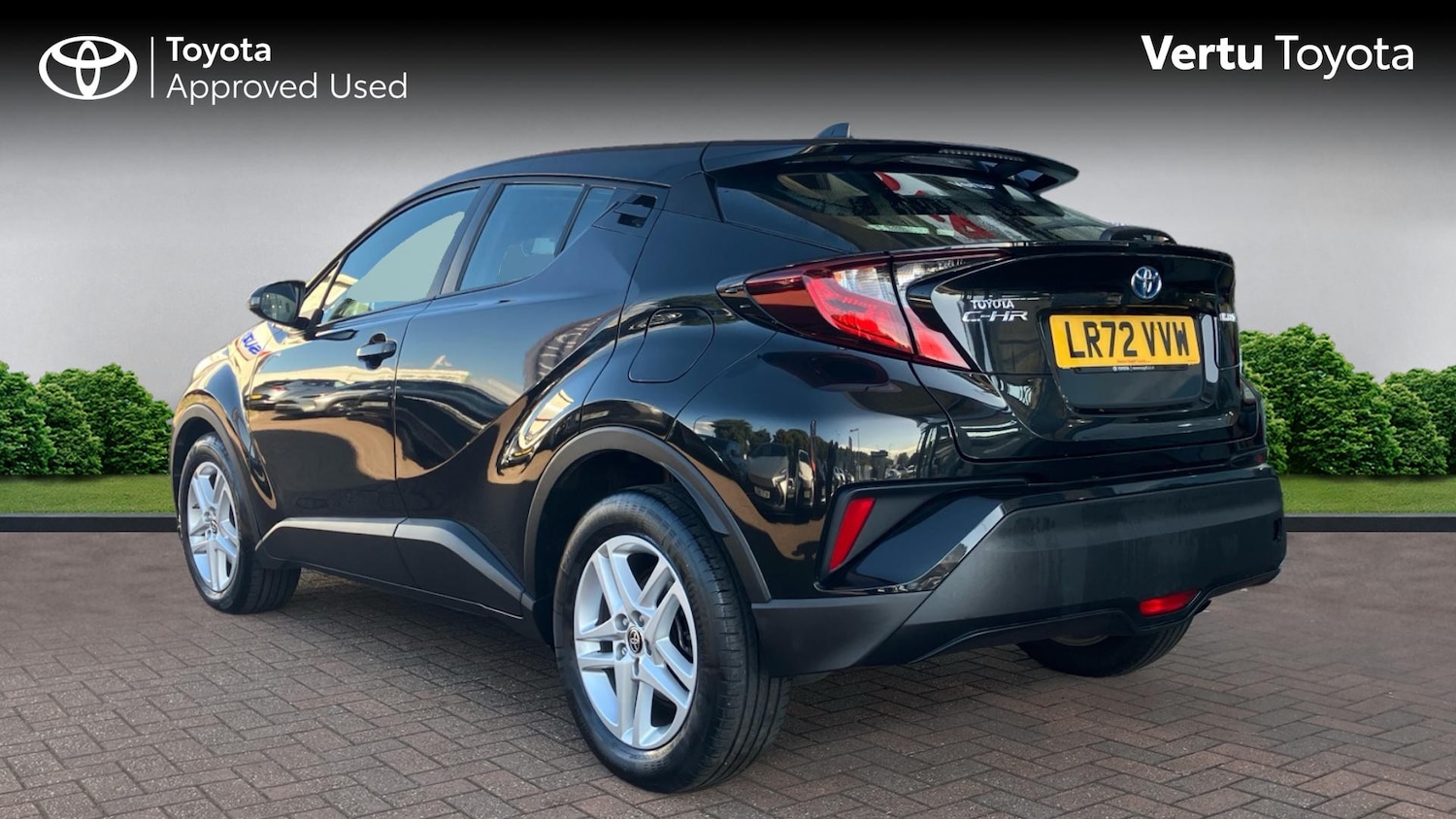 Used Toyota C-HR 2022 for sale - 76299236: Photo 4