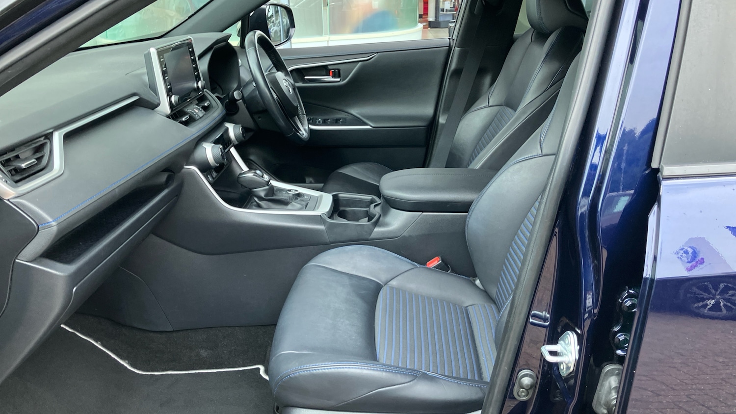 Used Toyota RAV4 2020 for sale - 76329913: Photo 10