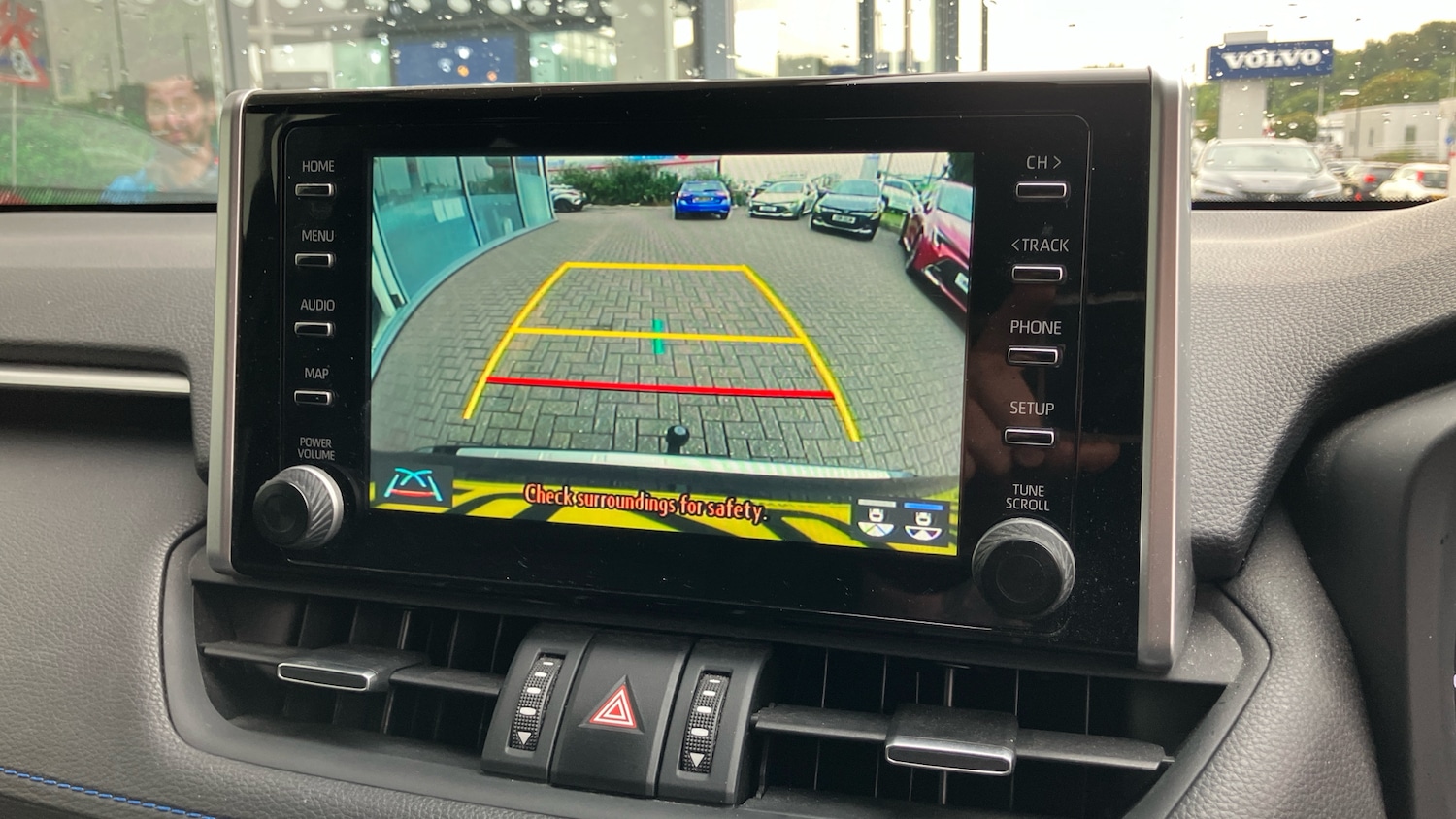 Used Toyota RAV4 2020 for sale - 76329913: Photo 24