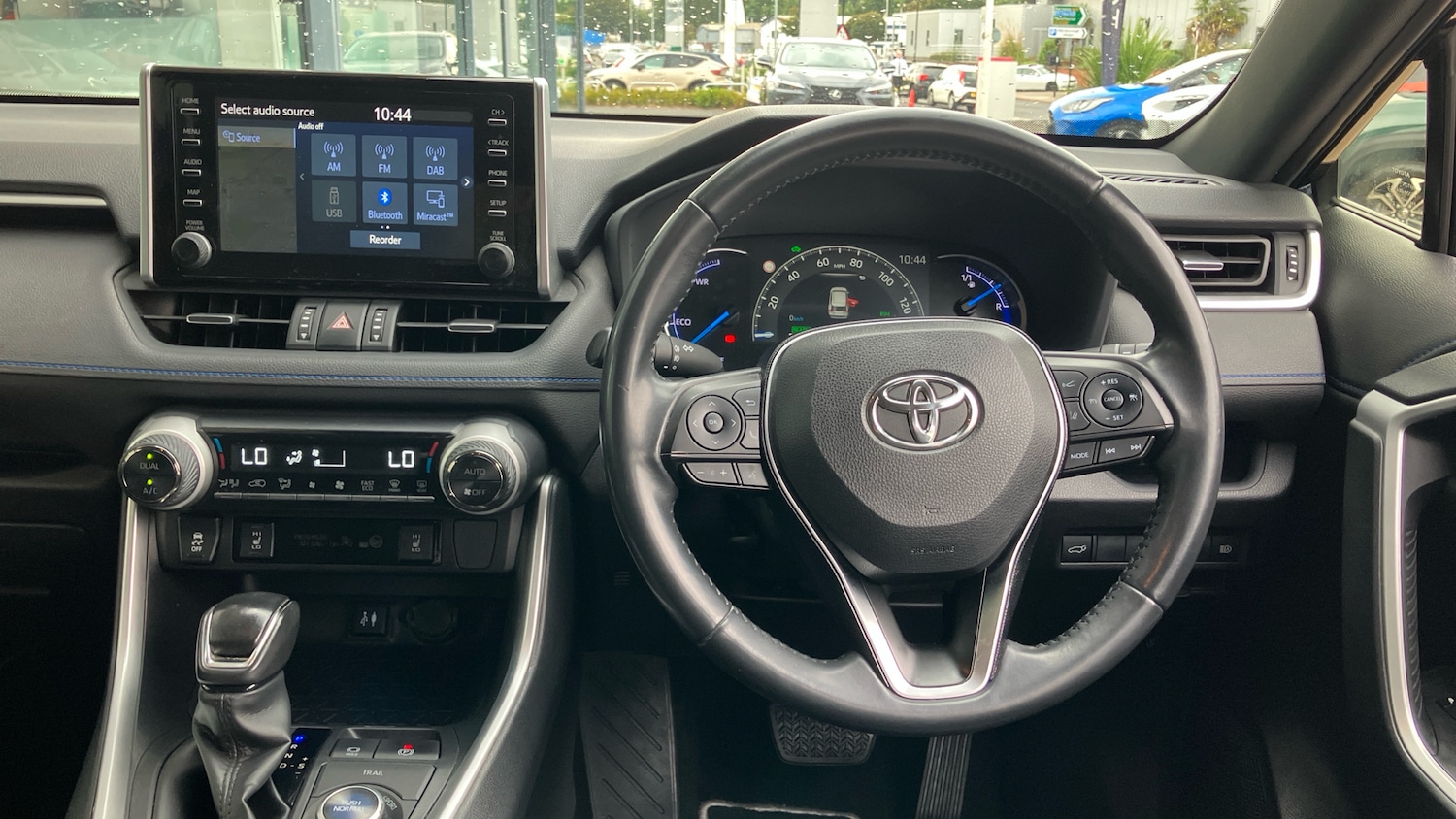 Used Toyota RAV4 2020 for sale - 76329913: Photo 8