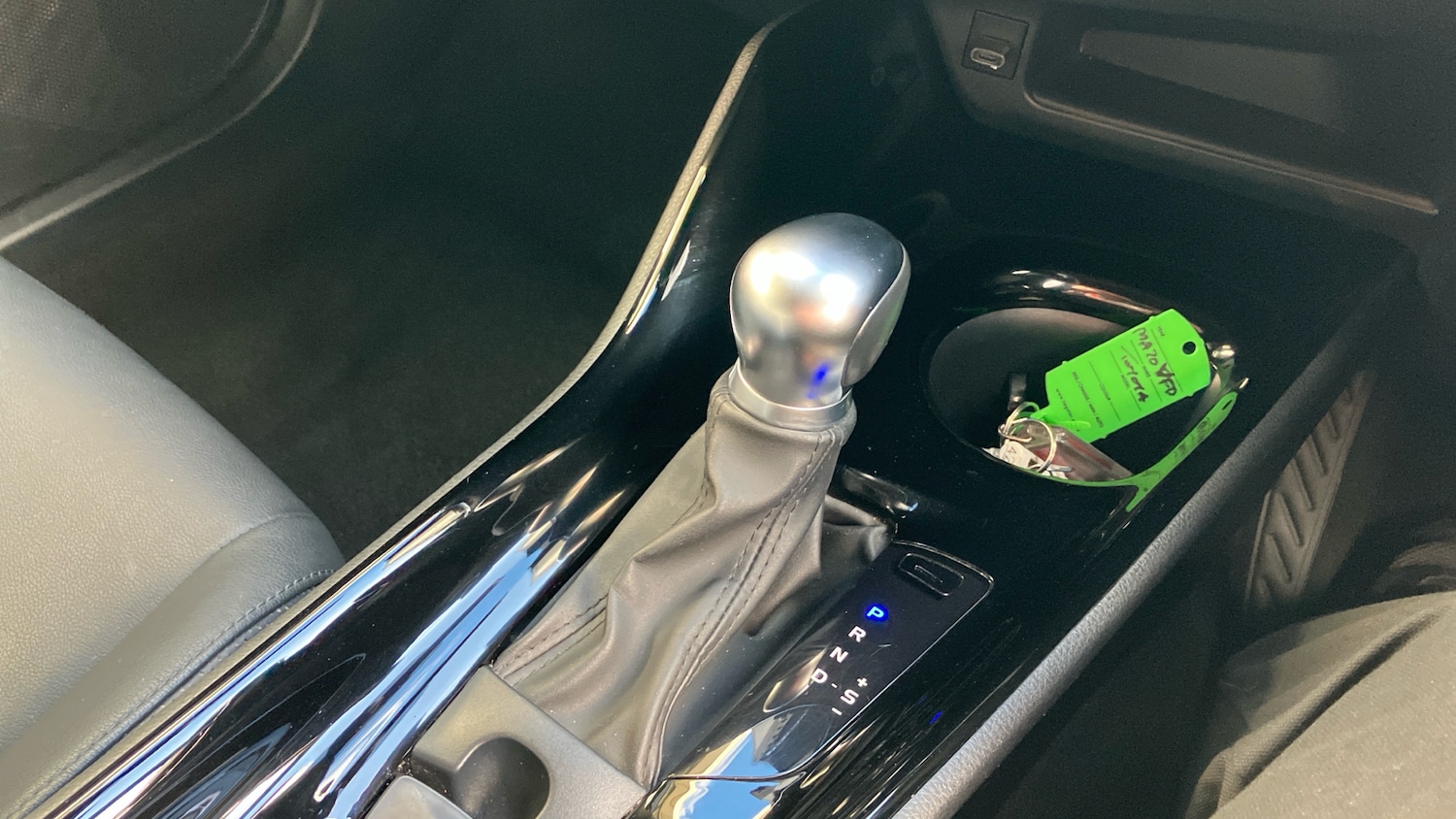 Used Toyota C-HR 2020 for sale - 76877787: Photo 33