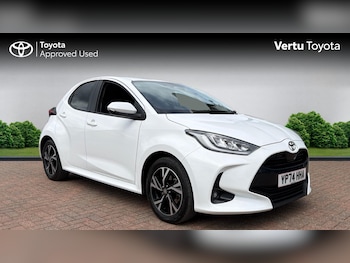 Used Toyota Yaris 2024 for sale - 78840798: Photo
