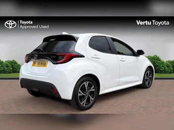 Used Toyota Yaris 2024 for sale - 78840798: Photo