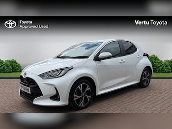 Used Toyota Yaris 2024 for sale - 78840798: Photo