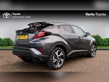 Used Toyota C-HR 2022 for sale - 76346813: Photo