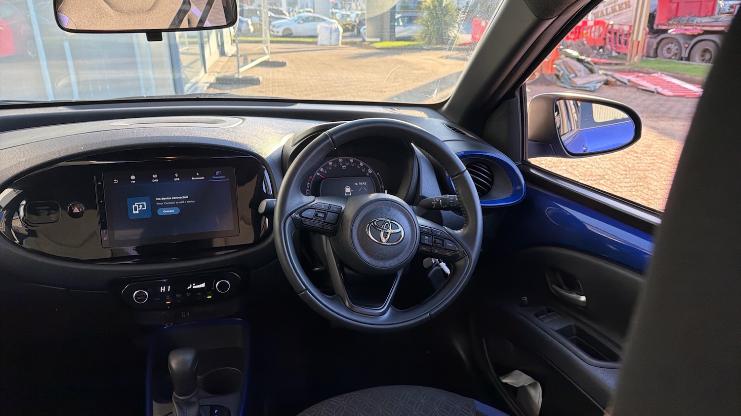 Used Toyota Aygo X 2024 for sale - 77085378: Photo 6