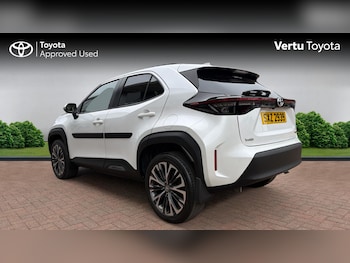Used Toyota Yaris Cross 2023 for sale - 79500833: Photo